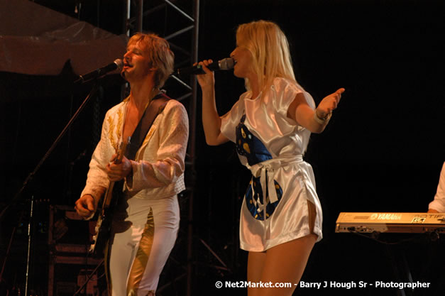 ABBA - The Tribute - Air Jamaica Jazz & Blues Festival 2007 - The Art of Music -  Thursday, January 25th - 10th Anniversary - Air Jamaica Jazz & Blues Festival 2007 - The Art of Music - Tuesday, January 23 - Saturday, January 27, 2007, The Aqueduct on Rose Hall, Montego Bay, Jamaica - Negril Travel Guide, Negril Jamaica WI - http://www.negriltravelguide.com - info@negriltravelguide.com...!