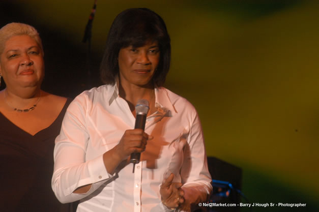 Portia Simpson-Miller, O.N.,M.P., Prime Minister of Jamaica - Aloun Ndombet - Assamba - Minister of Tourism, Entertainment and Culture - Carrole A. M. Guntley, C.D., J.P., Director General, Ministry of Tourism @ The Aqueduct on Rose Hall - Friday, January 26, 2007 - 10th Anniversary - Air Jamaica Jazz & Blues Festival 2007 - The Art of Music - Tuesday, January 23 - Saturday, January 27, 2007, The Aqueduct on Rose Hall, Montego Bay, Jamaica - Negril Travel Guide, Negril Jamaica WI - http://www.negriltravelguide.com - info@negriltravelguide.com...!