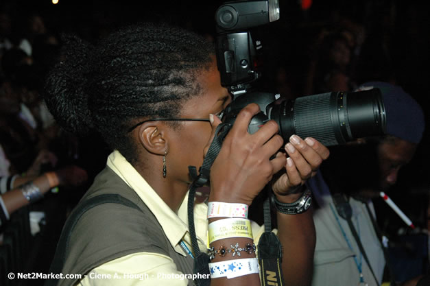 Venue & Audience - Air Jamaica Jazz & Blues Festival 2007 - The Art of Music -  Thursday, January 25th - 10th Anniversary - Air Jamaica Jazz & Blues Festival 2007 - The Art of Music - Tuesday, January 23 - Saturday, January 27, 2007, The Aqueduct on Rose Hall, Montego Bay, Jamaica - Negril Travel Guide, Negril Jamaica WI - http://www.negriltravelguide.com - info@negriltravelguide.com...!