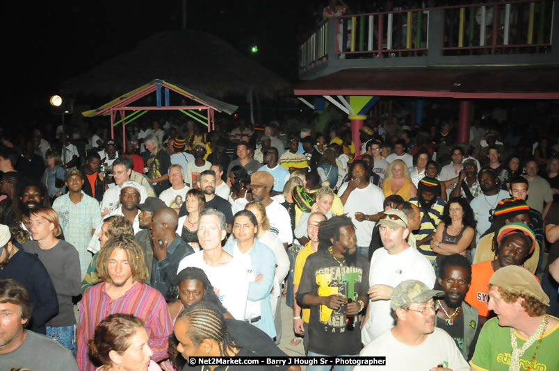 Bunny Wailer & King Yellowman at Bourbon Beach - Monday, February 25, 2008 - Bourbin Beach Restaurant, Bar, Oceanfront Accommodatioins, Live Reggae Music & Disco, Norman Manley Boulevard, Negril, Westmoreland, Jamaica W.I. - Photographs by Net2Market.com - Barry J. Hough Sr, Photographer - Negril Travel Guide, Negril Jamaica WI - http://www.negriltravelguide.com - info@negriltravelguide.com...!