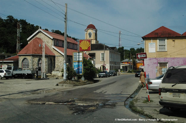 A Walk Around Lucea One Way - Caribbean Medical Mission, Wednesday, October 18, 2006 - Negril Travel Guide, Negril Jamaica WI - http://www.negriltravelguide.com - info@negriltravelguide.com...!