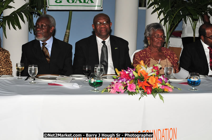 Bird of Paradise Awards & Gala @ Grand Palladium Resort & Spa [Fiesta] - Saturday, August 9, 2008 - Guest Honouree The Most Honourable P.J. Patterson ON, PC, QC - Hanover Homecoming Foundation LTD Jamaica - Wherever you roam ... Hanover bids you ... come HOME - Sunday, August 3 to Saturday, August 9, 2008 - Hanover Jamaica - Photographs by Net2Market.com - Barry J. Hough Sr. Photojournalist/Photograper - Photographs taken with a Nikon D300 - Negril Travel Guide, Negril Jamaica WI - http://www.negriltravelguide.com - info@negriltravelguide.com...!