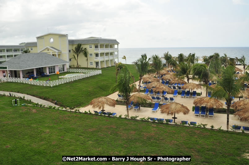 Grand Palladium Resort & Spa [Fiesta] - Host of Hanover Homecoming Foundations Celebrations - Hanover Homecoming Foundation LTD Jamaica - Wherever you roam ... Hanover bids you ... come HOME - Sunday, August 3 to Saturday, August 9, 2008 - Hanover Jamaica - Photographs by Net2Market.com - Barry J. Hough Sr. Photojournalist/Photograper - Photographs taken with a Nikon D300 - Negril Travel Guide, Negril Jamaica WI - http://www.negriltravelguide.com - info@negriltravelguide.com...!