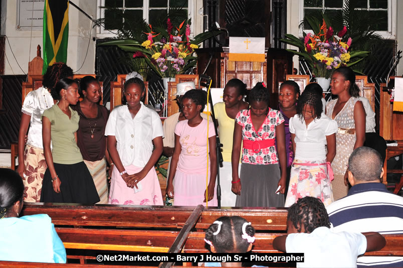 Lucea United Church - Unitied Church in Jamaica and Cayman Islands - Worship Service & Celebration of the Sacrament of Holy Communion - Special Guests: Hanover Homecoming Foundation & His excellency The Most Honourable Professor Sir Kenneth Hall Governor General of Jamaica - Sunday, August 3, 2008 - Hanover Homecoming Foundation LTD Jamaica - Wherever you roam ... Hanover bids you ... come HOME - Sunday, August 3 to Saturday, August 9, 2008 - Hanover Jamaica - Photographs by Net2Market.com - Barry J. Hough Sr. Photojournalist/Photograper - Photographs taken with a Nikon D300 - Negril Travel Guide, Negril Jamaica WI - http://www.negriltravelguide.com - info@negriltravelguide.com...!