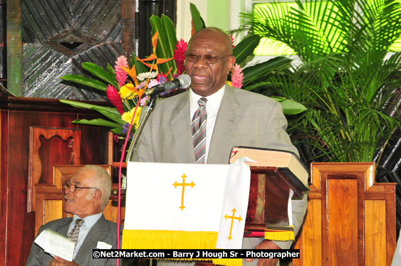 Lucea United Church - Unitied Church in Jamaica and Cayman Islands - Worship Service & Celebration of the Sacrament of Holy Communion - Special Guests: Hanover Homecoming Foundation & His excellency The Most Honourable Professor Sir Kenneth Hall Governor General of Jamaica - Sunday, August 3, 2008 - Hanover Homecoming Foundation LTD Jamaica - Wherever you roam ... Hanover bids you ... come HOME - Sunday, August 3 to Saturday, August 9, 2008 - Hanover Jamaica - Photographs by Net2Market.com - Barry J. Hough Sr. Photojournalist/Photograper - Photographs taken with a Nikon D300 - Negril Travel Guide, Negril Jamaica WI - http://www.negriltravelguide.com - info@negriltravelguide.com...!