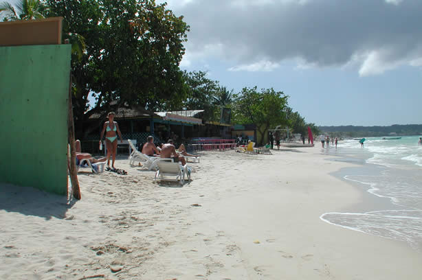 History of Negril's Tourism & Arthur's Beach Restaurant & Bar Area Today - Negril Travel Guide, Negril Jamaica WI - http://www.negriltravelguide.com - info@negriltravelguide.com...!