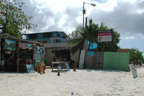 History of Negril's Tourism & Arthur's Beach Restaurant & Bar Area Today - Negril Travel Guide, Negril Jamaica WI - http://www.negriltravelguide.com - info@negriltravelguide.com...!