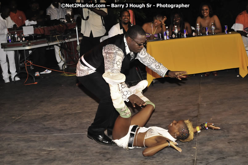 International Dancehall Queen Competition - Big Head Promotions Presents the Red Label Wine Dancehall Queen Competition - Saturday, July 26, 2008 @ Pier One, Montego Bay, Jamaica W.I. - Photographs by Net2Market.com - Barry J. Hough Sr. Photojournalist/Photograper - Photographs taken with a Nikon D300 - Negril Travel Guide, Negril Jamaica WI - http://www.negriltravelguide.com - info@negriltravelguide.com...!