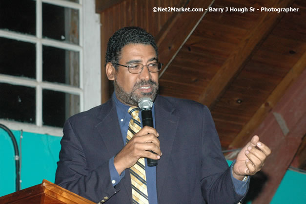 JUTA Tours Negril Chapter Annual Meeting - Clive Gordon Re-Elected as President, May 30, 2007, Negril Hills Golf Course, Sheffield, Westmoreland, Jamaica, W.I.  - Photographs by Net2Market.com - Negril Travel Guide, Negril Jamaica WI - http://www.negriltravelguide.com - info@negriltravelguide.com...!