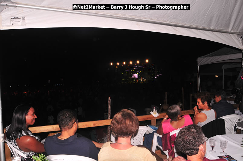 Minister of Tourism, Edmund Bartlett @ Jamaica Jazz and Blues Festival 2009 - Presented by Air Jamaica - Friday, January 23, 2009 - Venue at the Aqueduct on Rose Hall Resort &amp; Country Club, Montego Bay, Jamaica - Thursday, January 22 - Saturday, January 24, 2009 - Photographs by Net2Market.com - Barry J. Hough Sr, Photographer/Photojournalist - Negril Travel Guide, Negril Jamaica WI - http://www.negriltravelguide.com - info@negriltravelguide.com...!