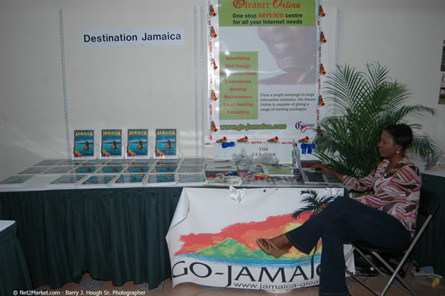 JAPEX 2006 Exibition @ Home Solutions, Negril - Tuesday, April 25, 2006 - Negril - JAPEX 2006 Negril Photos - Negril Travel Guide, Negril Jamaica WI - http://www.negriltravelguide.com - info@negriltravelguide.com...!