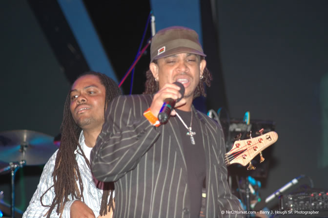 Maxi Priest - Air Jamaica Jazz & Blues Festival 2006 - The Art of Music - Cinnamon Hill Golf Club - Rosehall Resort & Country Club, Montego Bay, Jamaica W.I. - Thursday, Saturday 28, 2006 - Negril Travel Guide, Negril Jamaica WI - http://www.negriltravelguide.com - info@negriltravelguide.com...!