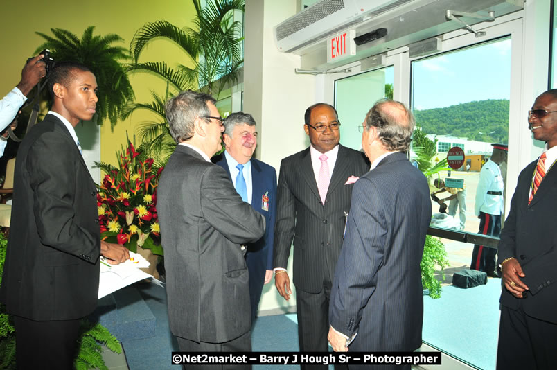 The Unveiling Of The Commemorative Plaque By The Honourable Prime Minister, Orette Bruce Golding, MP, And Their Majesties, King Juan Carlos I And Queen Sofia Of Spain - On Wednesday, February 18, 2009, Marking The Completion Of The Expansion Of Sangster International Airport, Venue at Sangster International Airport, Montego Bay, St James, Jamaica - Wednesday, February 18, 2009 - Photographs by Net2Market.com - Barry J. Hough Sr, Photographer/Photojournalist - Negril Travel Guide, Negril Jamaica WI - http://www.negriltravelguide.com - info@negriltravelguide.com...!