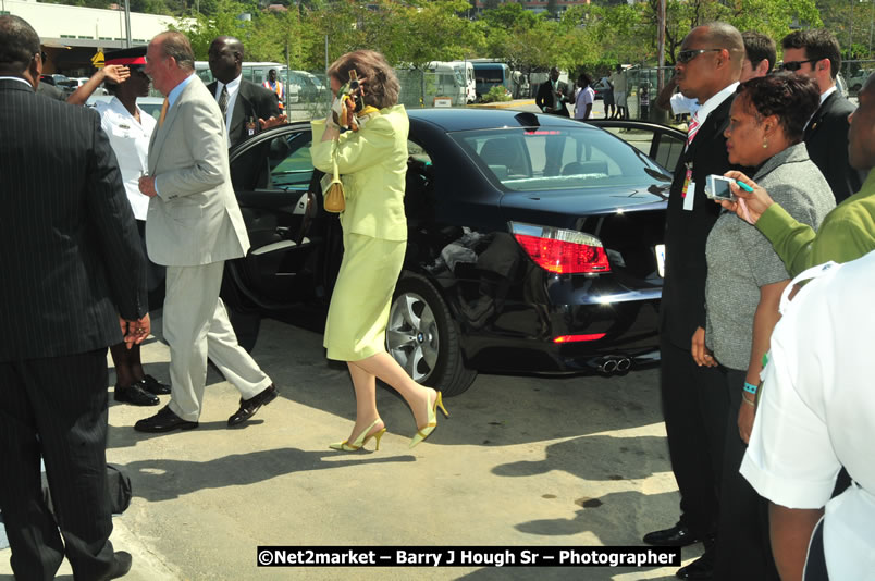 The Unveiling Of The Commemorative Plaque By The Honourable Prime Minister, Orette Bruce Golding, MP, And Their Majesties, King Juan Carlos I And Queen Sofia Of Spain - On Wednesday, February 18, 2009, Marking The Completion Of The Expansion Of Sangster International Airport, Venue at Sangster International Airport, Montego Bay, St James, Jamaica - Wednesday, February 18, 2009 - Photographs by Net2Market.com - Barry J. Hough Sr, Photographer/Photojournalist - Negril Travel Guide, Negril Jamaica WI - http://www.negriltravelguide.com - info@negriltravelguide.com...!