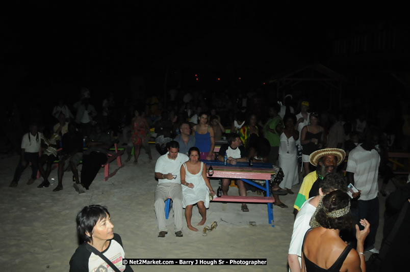 Leroy Sibbles and Gregory Isaacs at Bourbon Beach - Monday, February 11, 2008 - Bourbon Beach, Norman Manley Boulevard, Negril, Westmoreland, Jamaica W.I. - Photographs by Net2Market.com - Barry J. Hough Sr, Photographer - Negril Travel Guide, Negril Jamaica WI - http://www.negriltravelguide.com - info@negriltravelguide.com...!