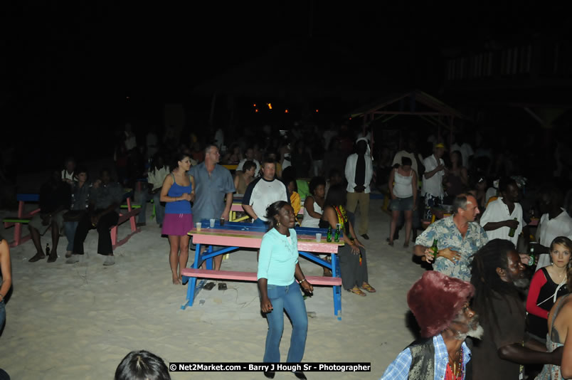 Leroy Sibbles and Gregory Isaacs at Bourbon Beach - Monday, February 11, 2008 - Bourbon Beach, Norman Manley Boulevard, Negril, Westmoreland, Jamaica W.I. - Photographs by Net2Market.com - Barry J. Hough Sr, Photographer - Negril Travel Guide, Negril Jamaica WI - http://www.negriltravelguide.com - info@negriltravelguide.com...!