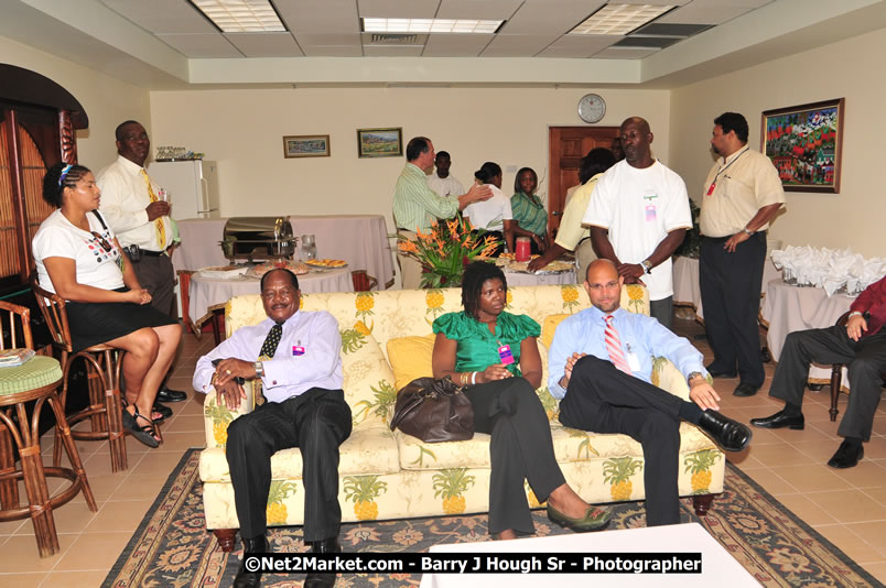 MBJ Airports Limited Reception for ACI [Airports Council International] - Saturday, October 25, 2008 - MBJ Airports Limited, Montego Bay, St James, Jamaica - Photographs by Net2Market.com - Barry J. Hough Sr. Photojournalist/Photograper - Photographs taken with a Nikon D300 - Negril Travel Guide, Negril Jamaica WI - http://www.negriltravelguide.com - info@negriltravelguide.com...!