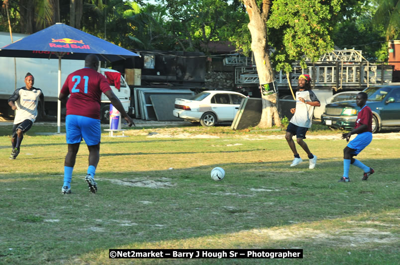 Marley Magic Traffic Jam - Celebrity Football @ Spring Break - Saturday, March 21, 2009 - Also Featuring: Kelley, Capleton, Junior Reid, Spragga Benz, Wayne Marshall, Munga, Romaine Virgo,Embee, Bango Herman, Flava K, Whisky Baggio, Andrew and Wadda Blood, Black Am I, Packa, Venue at Waz Beach, Norman Manley Boulevard, Negril Westmoreland, Jamaica - Saturday, March 21, 2009 - Photographs by Net2Market.com - Barry J. Hough Sr, Photographer/Photojournalist - Negril Travel Guide, Negril Jamaica WI - http://www.negriltravelguide.com - info@negriltravelguide.com...!