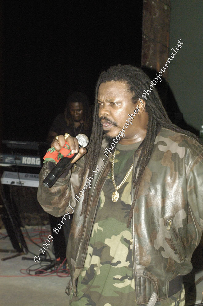  Luciano "Live in Concert" Negril Escape Resort & Spa, Openning Acts: Justice Merchant, and Timmi Burrell, Backing Band: JAH Messenjah, One Love Reggae Summer Series, West End, Negril, Westmoreland, Jamaica W.I. - Tuesday, August 11, 2009 - Photographs by Barry J. Hough Sr. Photojournalist/Photograper - Photographs taken with a Nikon D70, D100, or D300 - Negril Travel Guide, Negril Jamaica WI - http://www.negriltravelguide.com - info@negriltravelguide.com...!