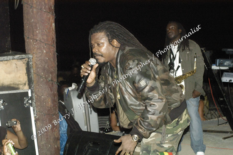  Luciano "Live in Concert" Negril Escape Resort & Spa, Openning Acts: Justice Merchant, and Timmi Burrell, Backing Band: JAH Messenjah, One Love Reggae Summer Series, West End, Negril, Westmoreland, Jamaica W.I. - Tuesday, August 11, 2009 - Photographs by Barry J. Hough Sr. Photojournalist/Photograper - Photographs taken with a Nikon D70, D100, or D300 - Negril Travel Guide, Negril Jamaica WI - http://www.negriltravelguide.com - info@negriltravelguide.com...!