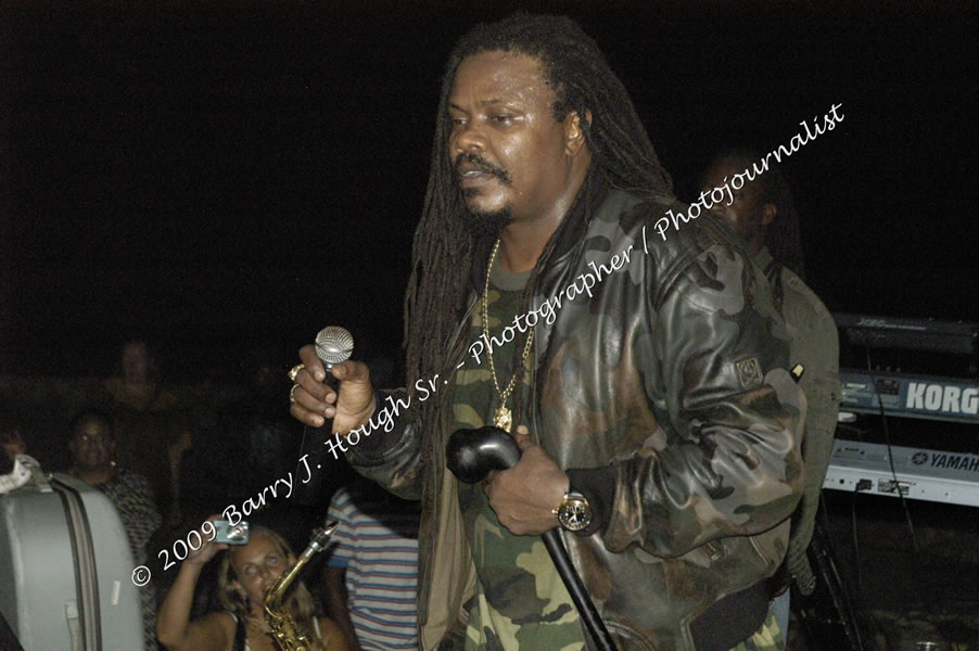  Luciano "Live in Concert" Negril Escape Resort & Spa, Openning Acts: Justice Merchant, and Timmi Burrell, Backing Band: JAH Messenjah, One Love Reggae Summer Series, West End, Negril, Westmoreland, Jamaica W.I. - Tuesday, August 11, 2009 - Photographs by Barry J. Hough Sr. Photojournalist/Photograper - Photographs taken with a Nikon D70, D100, or D300 - Negril Travel Guide, Negril Jamaica WI - http://www.negriltravelguide.com - info@negriltravelguide.com...!