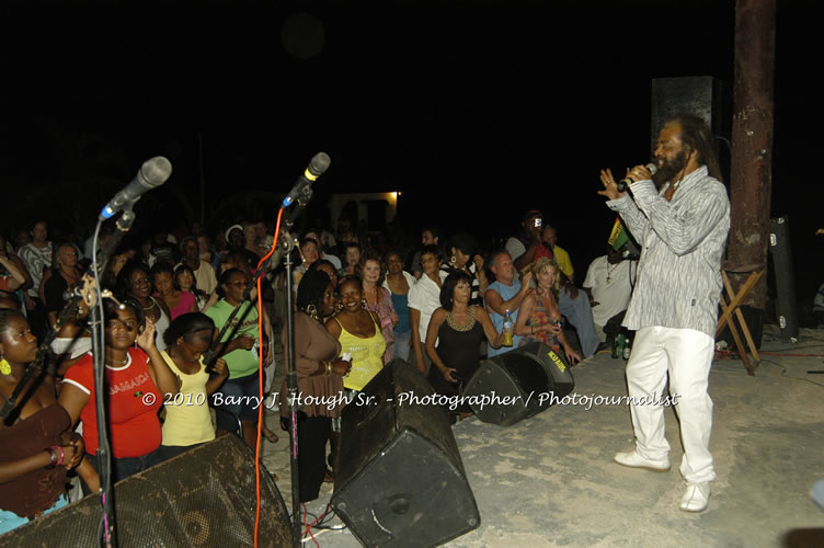 John Holt - Live in Concert - Also featuring Uprising Bank, plus DJ Gemini @ One Love Reggae Concerts Series 09/10 @ Negril Escape Resort & Spa, February 9, 2010, One Love Drive, West End, Negril, Westmoreland, Jamaica W.I. - Photographs by Net2Market.com - Barry J. Hough Sr, Photographer/Photojournalist - The Negril Travel Guide - Negril's and Jamaica's Number One Concert Photography Web Site with over 40,000 Jamaican Concert photographs Published -  Negril Travel Guide, Negril Jamaica WI - http://www.negriltravelguide.com - info@negriltravelguide.com...!