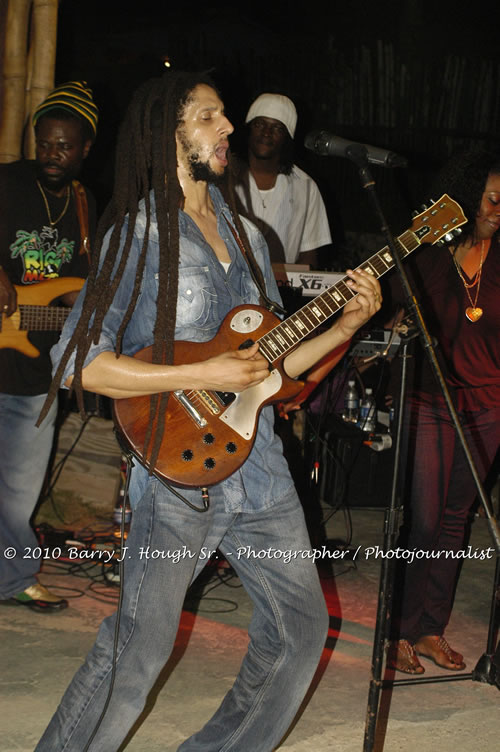 Julian Marley - Grammy Nominee & Son of the Legend Bob Marley - Live in Concert - Also featuring Ras Noble, Power Drill, Iron Head, & Robin Banks - Backing Band Roots Warrior, plus DJ Gemini @ One Love Reggae Concerts Series 09/10 @ Negril Escape Resort & Spa, February 2, 2010, One Love Drive, West End, Negril, Westmoreland, Jamaica W.I. - Photographs by Net2Market.com - Barry J. Hough Sr, Photographer/Photojournalist - The Negril Travel Guide - Negril's and Jamaica's Number One Concert Photography Web Site with over 40,000 Jamaican Concert photographs Published -  Negril Travel Guide, Negril Jamaica WI - http://www.negriltravelguide.com - info@negriltravelguide.com...!