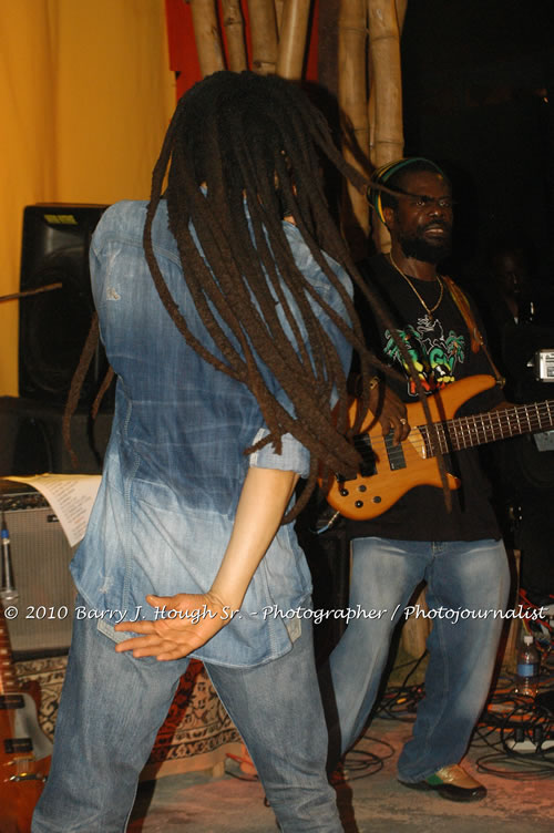 Julian Marley - Grammy Nominee & Son of the Legend Bob Marley - Live in Concert - Also featuring Ras Noble, Power Drill, Iron Head, & Robin Banks - Backing Band Roots Warrior, plus DJ Gemini @ One Love Reggae Concerts Series 09/10 @ Negril Escape Resort & Spa, February 2, 2010, One Love Drive, West End, Negril, Westmoreland, Jamaica W.I. - Photographs by Net2Market.com - Barry J. Hough Sr, Photographer/Photojournalist - The Negril Travel Guide - Negril's and Jamaica's Number One Concert Photography Web Site with over 40,000 Jamaican Concert photographs Published -  Negril Travel Guide, Negril Jamaica WI - http://www.negriltravelguide.com - info@negriltravelguide.com...!