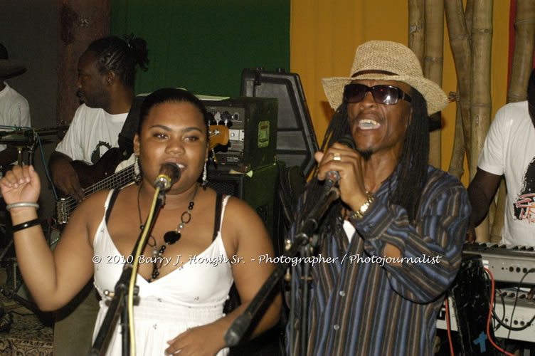 Marcia Griffiths & Edge Michael - Live In Concert - One Love Reggae Concert Series 09/10 @ Negril Escape Resort and Spa, December 29, 2009, One Love Drive, West End, Negril, Westmoreland, Jamaica W.I. - Photographs by Net2Market.com - Barry J. Hough Sr, Photographer/Photojournalist - Negril Travel Guide, Negril Jamaica WI - http://www.negriltravelguide.com - info@negriltravelguide.com...!