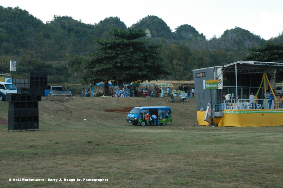 Tru Juice Rebel Salute 2006 - Reggae's Premiere Roots Festival - Pre-Show Venue Photos -Port Kaiser Sports Club, Saturday, January 14, 2006 - Negril Travel Guide, Negril Jamaica WI - http://www.negriltravelguide.com - info@negriltravelguide.com...!