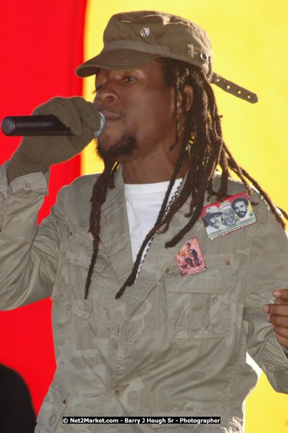 Jah Cure at Tru-Juice Rebel Salute 2008 - The 15th staging of Tru-Juice Rebel Salute, Saturday, January 12, 2008, Port Kaiser Sports Club, St. Elizabeth, Jamaica W.I. - Photographs by Net2Market.com - Barry J. Hough Sr, Photographer - Negril Travel Guide, Negril Jamaica WI - http://www.negriltravelguide.com - info@negriltravelguide.com...!