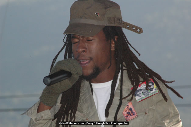 Jah Cure at Tru-Juice Rebel Salute 2008 - The 15th staging of Tru-Juice Rebel Salute, Saturday, January 12, 2008, Port Kaiser Sports Club, St. Elizabeth, Jamaica W.I. - Photographs by Net2Market.com - Barry J. Hough Sr, Photographer - Negril Travel Guide, Negril Jamaica WI - http://www.negriltravelguide.com - info@negriltravelguide.com...!