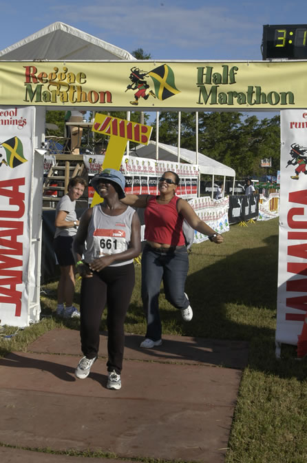 Reggae Marathon 2004 - Negril Travel Guide, Negril Jamaica WI - http://www.negriltravelguide.com - info@negriltravelguide.com...!