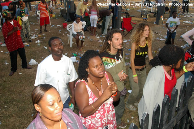 Half Pint - Red Stripe Reggae Sumfest 2007 - Zenith - Saturday, July 21, 2007 - Catherine Hall, Montego Bay, St James, Jamaica W.I. - Negril Travel Guide, Negril Jamaica WI - http://www.negriltravelguide.com - info@negriltravelguide.com...!