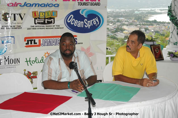LL Cool J - Shaggy - Press Conference @ Richmond Hill Inn, Montego Bay - Red Stripe Reggae Sumfest at Catherine Hall, Montego Bay, St James, Jamaica W.I. - Negril Travel Guide.com, Negril Jamaica WI - http://www.negriltravelguide.com - info@negriltravelguide.com...!
