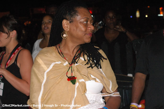 Tarrus Riley - Red Stripe Reggae Sumfest 2007 - Zenith - Saturday, July 21, 2007 - Catherine Hall, Montego Bay, St James, Jamaica W.I. - Negril Travel Guide, Negril Jamaica WI - http://www.negriltravelguide.com - info@negriltravelguide.com...!