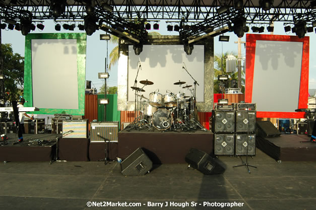 Venue Pre Explosion - Thursday, July 19, 2007 - Red Stripe Reggae Sumfest at Catherine Hall, Montego Bay, St Jamaica, Jamaica W.I. - Negril Travel Guide.com, Negril Jamaica WI - http://www.negriltravelguide.com - info@negriltravelguide.com...!