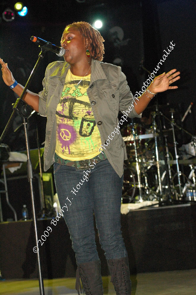 Damian 'Jr. Gong' Marley & NAS @ Reggae Sumfest 2009 - International Night 2 - Reggae Sumfest 2009,Catherine Hall, Montego Bay, St. James, Jamaica W.I. - Saturday, July 25, 2009 - Reggae Sumfest 2009, July 19 - 25, 2009 - Photographs by Net2Market.com - Barry J. Hough Sr. Photojournalist/Photograper - Photographs taken with a Nikon D70, D100, or D300 - Negril Travel Guide, Negril Jamaica WI - http://www.negriltravelguide.com - info@negriltravelguide.com...!