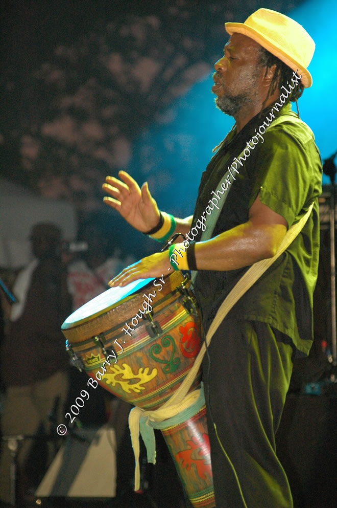 Damian 'Jr. Gong' Marley & NAS @ Reggae Sumfest 2009 - International Night 2 - Reggae Sumfest 2009,Catherine Hall, Montego Bay, St. James, Jamaica W.I. - Saturday, July 25, 2009 - Reggae Sumfest 2009, July 19 - 25, 2009 - Photographs by Net2Market.com - Barry J. Hough Sr. Photojournalist/Photograper - Photographs taken with a Nikon D70, D100, or D300 - Negril Travel Guide, Negril Jamaica WI - http://www.negriltravelguide.com - info@negriltravelguide.com...!