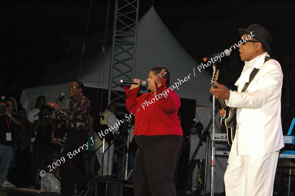 Tito Jackson @ Reggae Sumfest 2009 - International Night 2 - Tito Jackson, brother of the late King of Pop Michael Jackson performed live at Reggae Sumfest 2009. Reggae Sumfest 2009,Catherine Hall, Montego Bay, St. James, Jamaica W.I. - Saturday, July 25, 2009 - Reggae Sumfest 2009, July 19 - 25, 2009 - Photographs by Net2Market.com - Barry J. Hough Sr. Photojournalist/Photograper - Photographs taken with a Nikon D70, D100, or D300 - Negril Travel Guide, Negril Jamaica WI - http://www.negriltravelguide.com - info@negriltravelguide.com...!