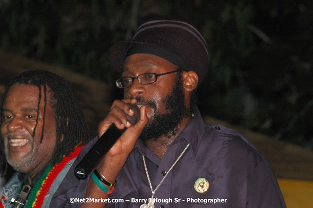 Tarrus Riley, Jimmy Riley, and Dwayne Stephensen - Money Cologne Promotions in association with "British Link Up" presents Summer Jam featuring She's Royal Tarrus Riley & Jimmy Riley - Plus Ras Slick, Sham Dawg, and Whiskey Bagio @ Roots Bamboo, Norman Manley Boulevard, Negril, Jamaica W.I. - Backed up Dean Fraser & The Hurricanne Band - MC Barry G and Rev. BB - July 25, 2007 - Negril Travel Guide.com, Negril Jamaica WI - http://www.negriltravelguide.com - info@negriltravelguide.com...!