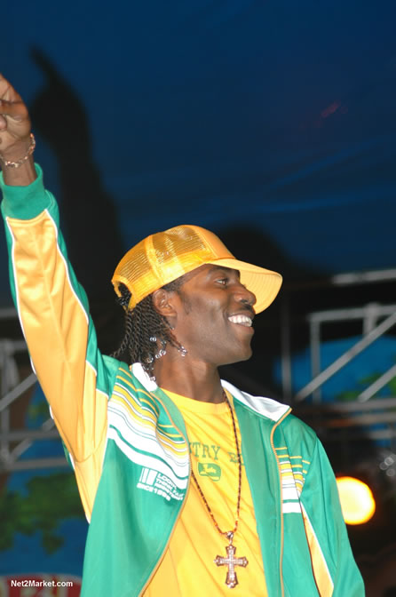 Beenie Man - Spring Break 2005 -  6th Anniversary - All Day - All Night - Photo Gallery - Sunday, March 13th - Long Bay Beach, Negril Jamaica - Negril Travel Guide, Negril Jamaica WI - http://www.negriltravelguide.com - info@negriltravelguide.com...!