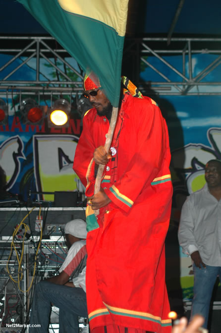 Fantan Mojah - Spring Break 2005 -  6th Anniversary - All Day - All Night - Photo Gallery - Sunday, March 13th - Long Bay Beach, Negril Jamaica - Negril Travel Guide, Negril Jamaica WI - http://www.negriltravelguide.com - info@negriltravelguide.com...!