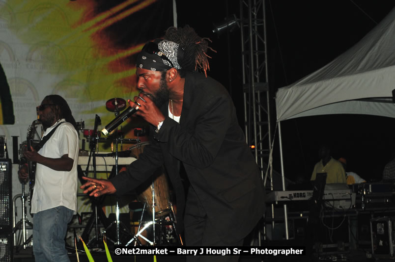 Unite The People An International Reggae Fest, Featuring: Beres Hammond, Coco T, Queen Ifrica, Khalil, Cameal Davis, Iley Dread, Rochelle, Geoffrey Star, Ras Penco, Kool DeLoy, Otis Gayle, J.McKay, Tiney Winey, Venue at Norman Manley Boulevard, Negril, Westmoreland, Jamaica - Saturday, April 4, 2009 - Photographs by Net2Market.com - Barry J. Hough Sr, Photographer/Photojournalist - Negril Travel Guide, Negril Jamaica WI - http://www.negriltravelguide.com - info@negriltravelguide.com...!