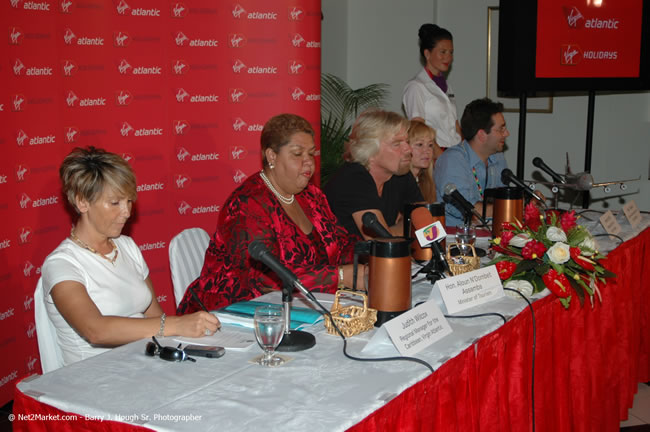 Press Conference - Virgin Atlantic Inaugural Flight To Montego Bay, Jamaica Photos - Sir Richard Bronson, President & Family, and 450 Passengers - Press Conference at Half Moon Resort, Montego Bay, Jamaica - Monday, July 3, 2006 - Negril Travel Guide, Negril Jamaica WI - http://www.negriltravelguide.com - info@negriltravelguide.com...!