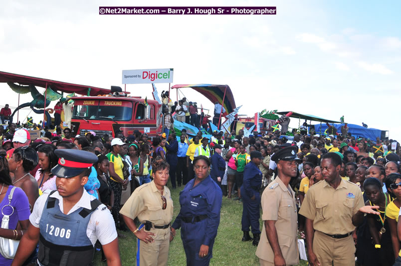 The City of Montego Bay Welcomes Our 2008 Olympians - Western Motorcade - Civic Ceremony - A Salute To Our Beijing Heros - Sam Sharpe Square, Montego Bay, Jamaica - Tuesday, October 7, 2008 - Photographs by Net2Market.com - Barry J. Hough Sr. Photojournalist/Photograper - Photographs taken with a Nikon D300 - Negril Travel Guide, Negril Jamaica WI - http://www.negriltravelguide.com - info@negriltravelguide.com...!