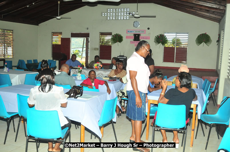 The Graduation Ceremony Of Police Officers - Negril Education Evironmaent Trust (NEET), Graduation Exercise For Level One Computer Training, Venue at Travellers Beach Resort, Norman Manley Boulevard, Negril, Westmoreland, Jamaica - Saturday, April 5, 2009 - Photographs by Net2Market.com - Barry J. Hough Sr, Photographer/Photojournalist - Negril Travel Guide, Negril Jamaica WI - http://www.negriltravelguide.com - info@negriltravelguide.com...!