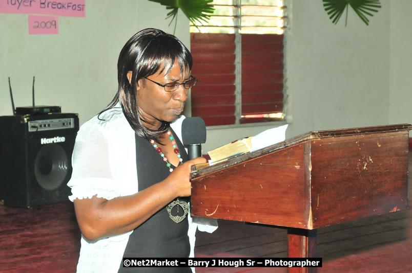 The Graduation Ceremony Of Police Officers - Negril Education Evironmaent Trust (NEET), Graduation Exercise For Level One Computer Training, Venue at Travellers Beach Resort, Norman Manley Boulevard, Negril, Westmoreland, Jamaica - Saturday, April 5, 2009 - Photographs by Net2Market.com - Barry J. Hough Sr, Photographer/Photojournalist - Negril Travel Guide, Negril Jamaica WI - http://www.negriltravelguide.com - info@negriltravelguide.com...!