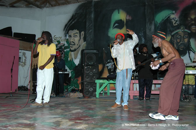 John Holt @ Bourbon Beach - Saturday, January 22, 2006 - Negril Travel Guide, Negril Jamaica WI - http://www.negriltravelguide.com - info@negriltravelguide.com...!