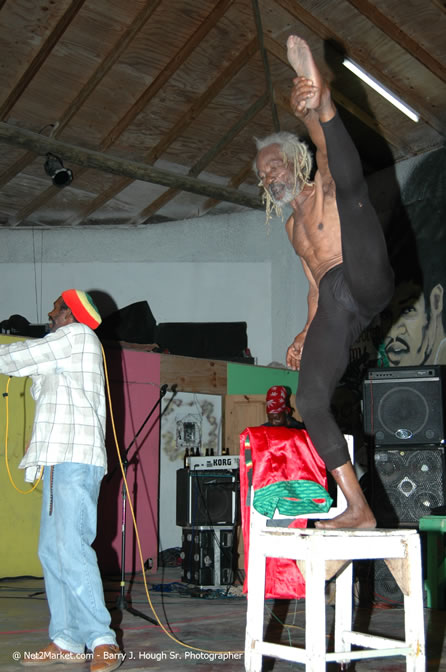 John Holt @ Bourbon Beach - Saturday, January 22, 2006 - Negril Travel Guide, Negril Jamaica WI - http://www.negriltravelguide.com - info@negriltravelguide.com...!